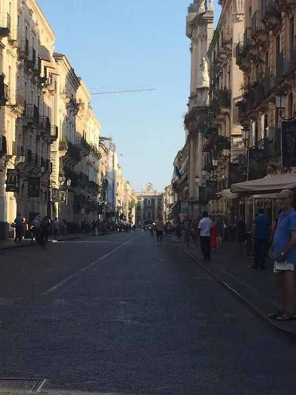 Appartamento Rapisardi Centro Catania 0*,